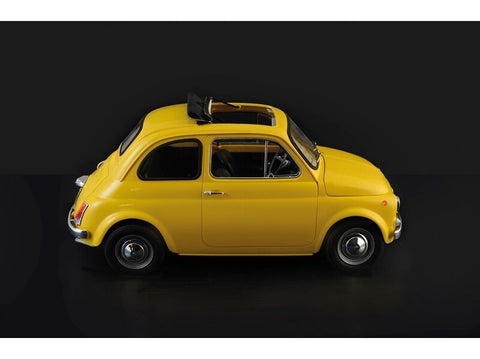 Italeri FIAT 500 F 1/12 patobulinta versija (4715) surenkamas modelis