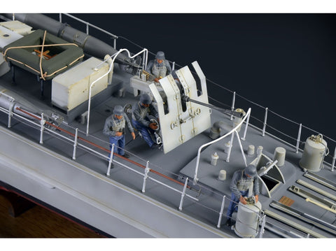 Italeri Schnellboot S-100 Premium Edition 1/35 plastikinis katerio modelis