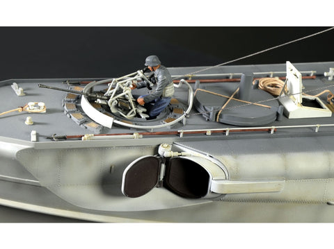 Italeri Schnellboot S-100 Premium Edition 1/35 plastikinis katerio modelis