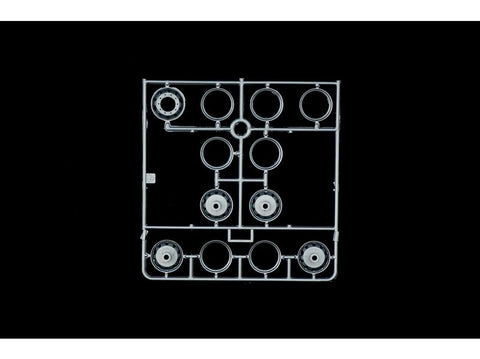 Italeri Ford LTL 9000 JAV evakuatorius, 1/24 plastikinis surenkamas modelis