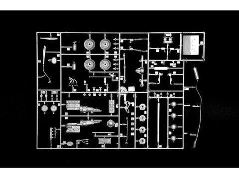 Italeri Ford Escort Zakspeed Gr.2 1/24 plastikinis surinkimo rinkinys