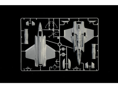 Italeri Lockheed F-35C Lightning II 1/72 plastikinis lėktuvo modelis