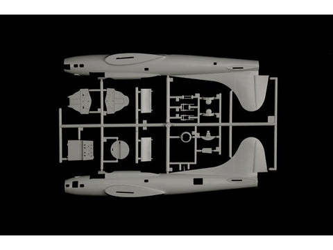 Italeri Boeing B-17F Skraidančioji Tvirtovė 1/72 plastikinis lėktuvo modelis
