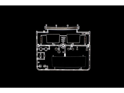 Italeri Volvo F16 Globetrotter vilkikas 1/24 plastikinis modelis