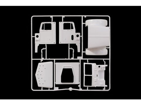 Italeri Peterbilt 378 Long Hauler 1/24 surenkamas sunkvežimio modelis