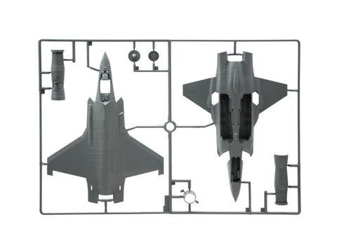 Italeri F-35A Lightning II Beast Mode 1/72 plastikinis lėktuvo modelis