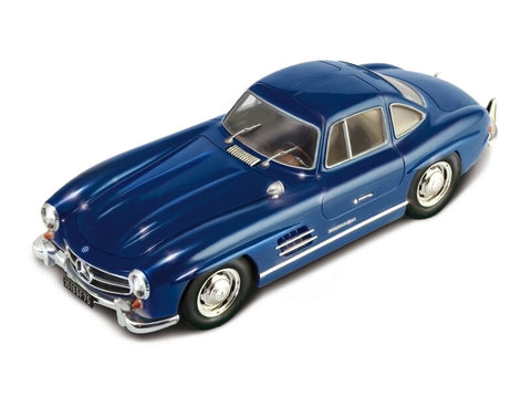 Italeri Mercedes-Benz 300 SL "Gullwing" 1/24 plastikinis modelis