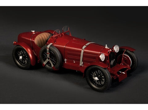 Italeri Alfa Romeo 8C 2300 Roadster 1:12 plastikinis surinkimo rinkinys 4708