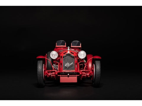 Italeri Alfa Romeo 8C 2300 Roadster 1:12 plastikinis surinkimo rinkinys 4708