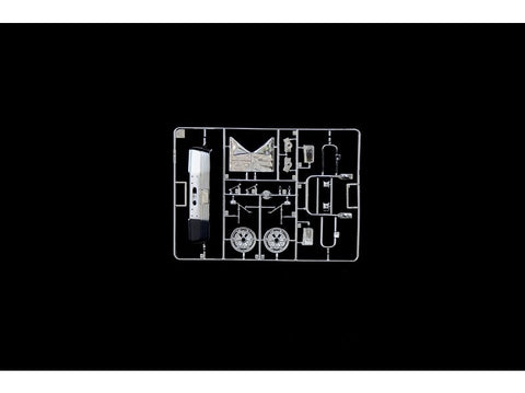 Italeri Freightliner FLD 120 Special 1:24 surenkamas plastikinis modelis