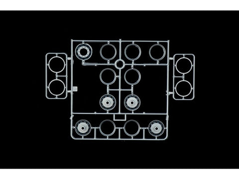 Italeri Freightliner FLD 120 Special 1:24 surenkamas plastikinis modelis