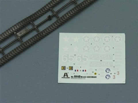 Italeri M4A3 Sherman 1/35 plastikinis tanko modelis