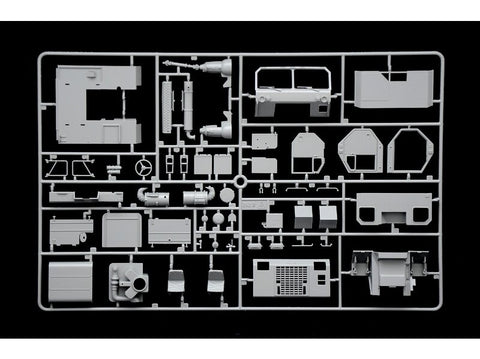 Italeri M978 kuro papildymo sunkvežimis 1/35 (6554)