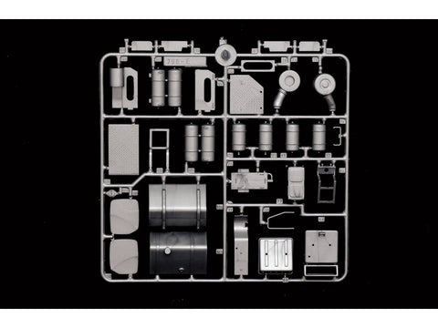 Italeri Iveco 190.38 Cowboy Truck 1/24 surenkamas sunkvežimio modelis
