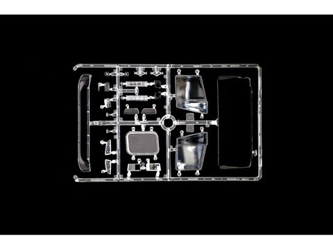 Italeri IVECO Hi‑Way 480 E5 Low Roof 1/24 surenkamas sunkvežimio modelis