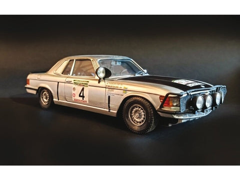 Italeri Mercedes-Benz 450SLC Bandama 1979 rinkinio modelis 1/24