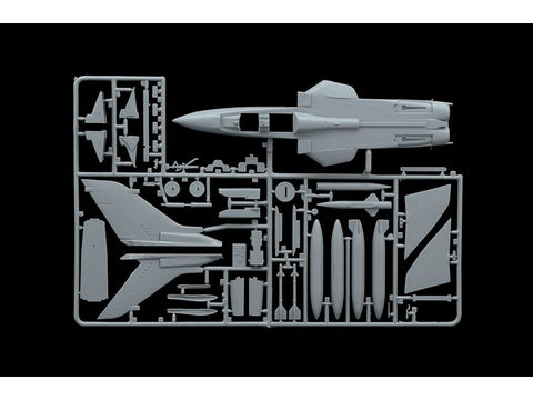 Italeri Panavia Tornado GR.1, 25 m. Golfo karo jubiliejus, 1/72 rinkinys