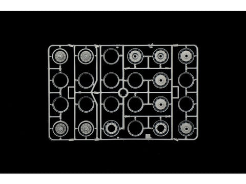 Italeri Mercedes-Benz SK Eurocab 6x4 1/24 plastikinis surenkamas modelis