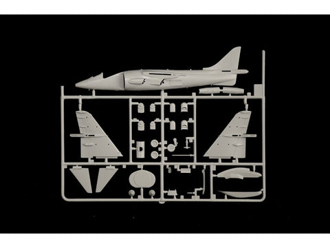 Italeri AV-8B Harrier II 1/72 plastikinis lėktuvo modelis
