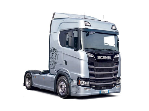 Italeri Scania S770 4x2 pilka kabina 1/24 plastikinis surenkamas rinkinys