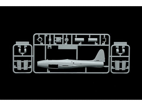 Italeri Republic F-84G Thunderjet 1/72 plastikinis lėktuvo surinkimo rinkinys