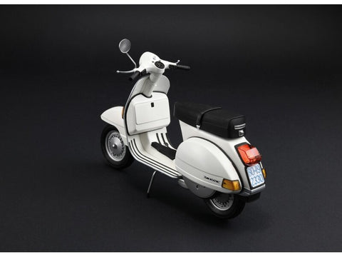Italeri Piaggio Vespa PX 125/150 1978 plastikinis modelis 1:9