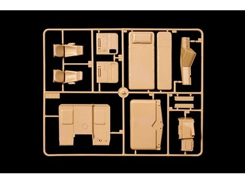 Italeri Freightliner FLC 1/24 surenkamas plastikinis sunkvežimio modelis