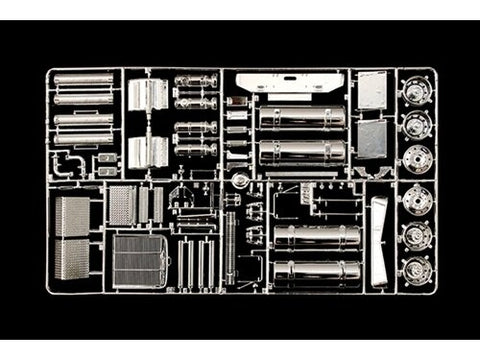 Italeri Freightliner FLC 1/24 surenkamas plastikinis sunkvežimio modelis