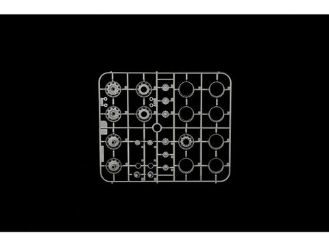 Italeri Volvo FH „Plat Dak“ 1/24 plastikinis surenkamas rinkinys 3962