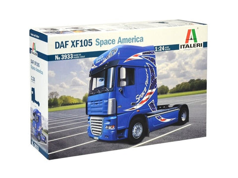 Italeri DAF XF105 Space America vilkiko modelis 1/24