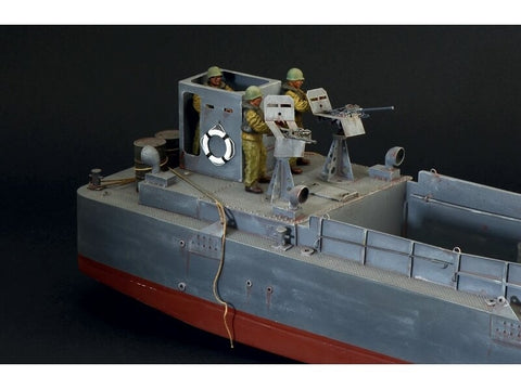 Italeri LCM 3 išsilaipinimo kateris D-Day 80 m. jubiliejus, 1/35 6755
