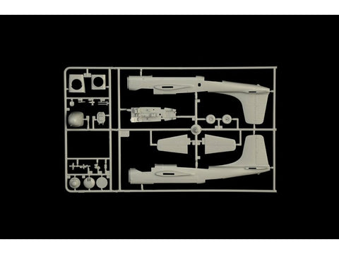 Italeri Douglas A-26B Invader 1/72 plastikinis surenkamas lėktuvo modelis