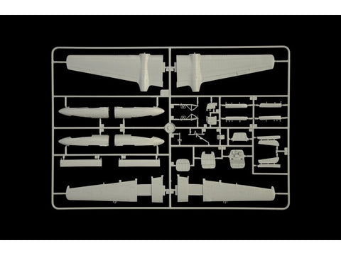Italeri Douglas A-26B Invader 1/72 plastikinis surenkamas lėktuvo modelis