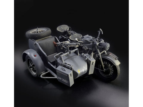 Italeri Zündapp KS 750 su vežimėliu 1/9 plastikinis modelio rinkinys 7406