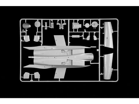 Italeri F-15E Strike Eagle 1/48 plastikinis lėktuvo modelis