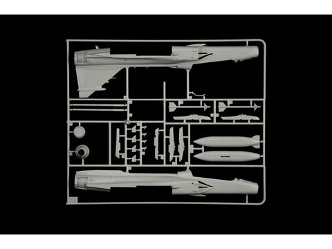 Italeri Saab JAS 39 Gripen Dvivietis 1/48 plastikinis modelio rinkinys 2664