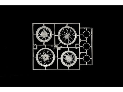 Italeri Yamaha Ténéré 660 Paris Dakar 1986 1:9 plastikinis modelis