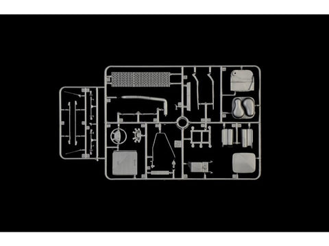 Italeri MAN TGX 18.500 Lion Pro Edition 1/24 – surenkamas sunkvežimio modelis