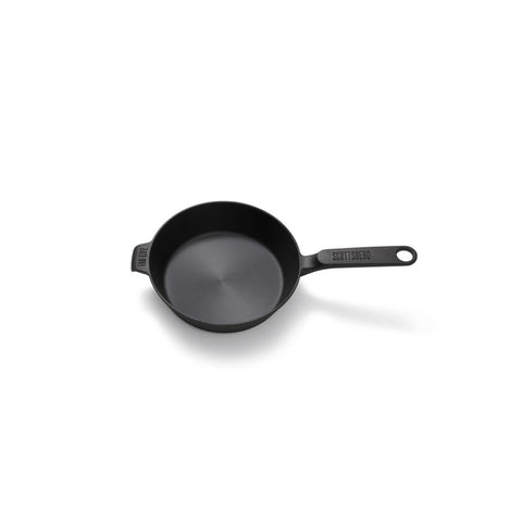 Skottsberg ketaus keptuvė 22 cm su poliruotu paviršiumi