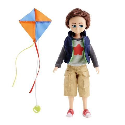Lottie lėlė Finas – aitvarų gaudytojas, berniuko lėlė 18 cm (3+)