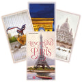 Lenormand kortų rinkinys de Paris – dėžutė priekyje ir trys iliustruotos kortos, parodytos išskleistos ir skirtingų variantų pavyzdžiai