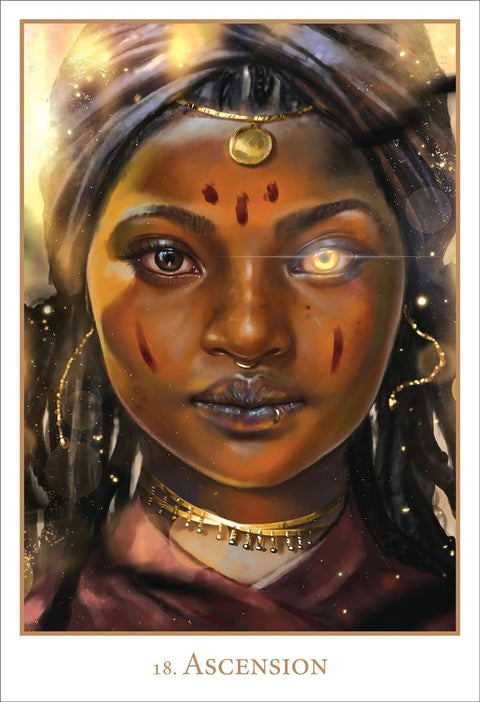 Tarot korta Ascension, portretinė artimo plano korta su auksiniais papuošalais ir viena švytinčia akimi, skirta dvasinio kilimo aiškinimui