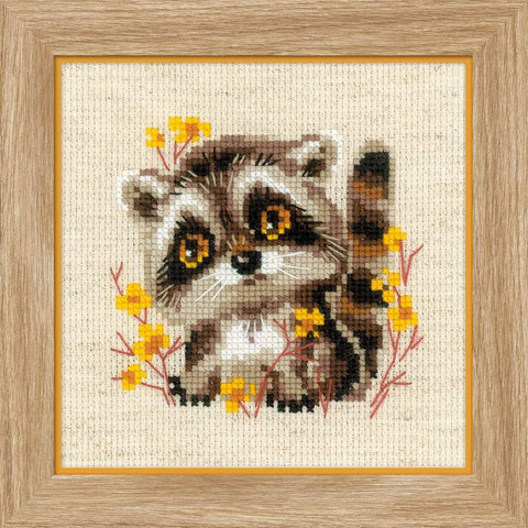 RIOLIS: Little Raccoon siuvinėjimo rinkinys iš RIOLIS Nr.: 1754 - HOBI.LT 🇱🇹