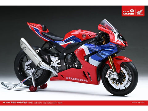 Magic Factory Honda CBR1000RR-R Fireblade SP 1/9, iš anksto nudažytas modelis