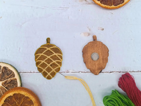 Magnetinis adatų laikiklis siuvimui „Kankorėžis“, kietas KF059/66P