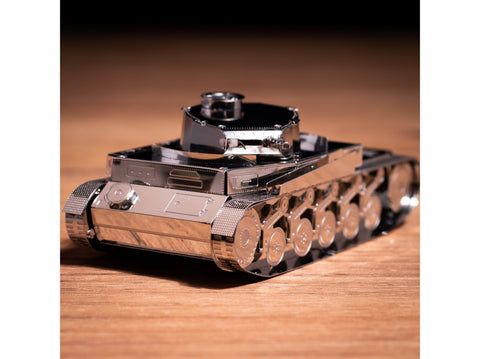 Metal Time Pz.Kpfw. II tanko metalinis konstruktorius 1:72 (MT060)
