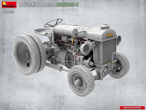 Fordson N 1936/38 pramoninis traktorius 1/35 plastikinis modelis