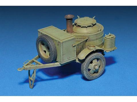 MiniArt Sovietų lauko virtuvė PK-42, 1/35, su 4 figūromis (35061)
