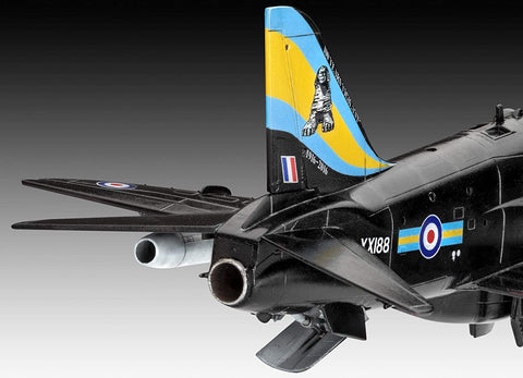 Revell: Model Set BAE Hawk T.1    - PLASTIKINIS modeliavimo rinkinys - HOBI.LT 🇱🇹