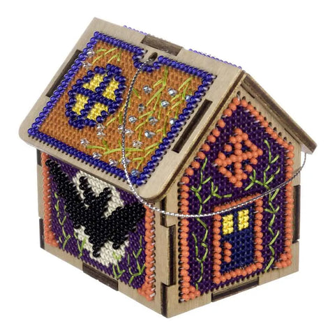 Siuvinėjimo kryželiu rinkinys ant medžio su karoliukais | Wonderland Crafts